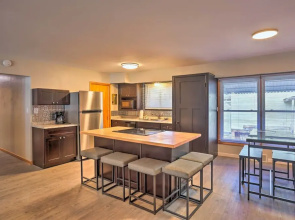 Sleek Deadwood Getaway < 1 Mi to Downtown!