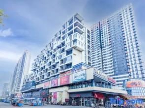 Mountain Bamboo Inn (Linyi Huqiang Commercial Street Store)