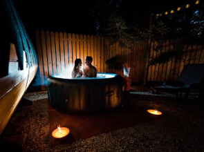 Glamping Ob Robu Gozda