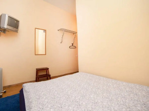 Отель Сафари