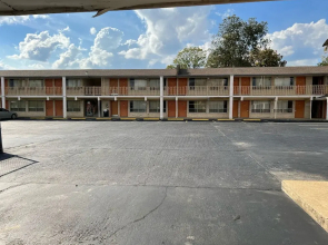 Pioneer Inn Arkadelphia