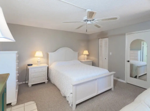 Bonita Beach 5500 - 5205