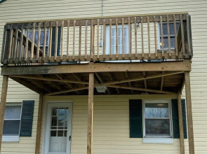 Country Comfy Right in Town