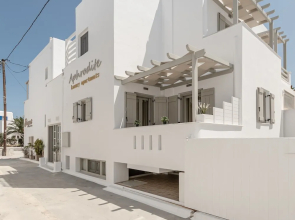 Aphrodite luxury apartments