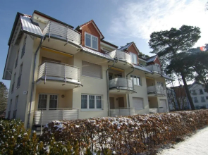 Ferienwohnung Christiane in der Villa zum Kronprinzen direkt gegenüber der SaarowTherme