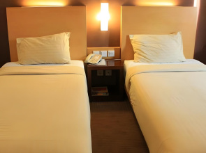 Simpang Lima Residence
