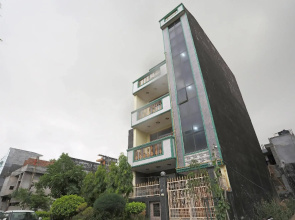 OYO 46228 Krishna Residency