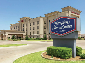 Hampton Inn & Suites Enid