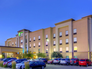 Holiday Inn Express & Suites Sioux City - Southern Hills by IHG
