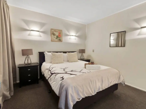 Awesome Central Wellington Apartment