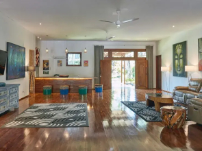 Blue Bamboo Villas
