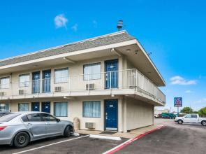 Motel 6 Irving, TX - Dallas