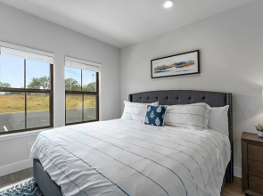 Eagle's Quarter's One