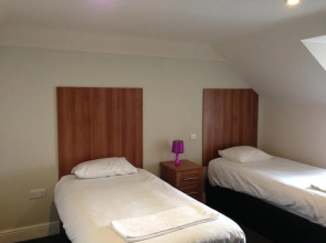 Contractors Guest House