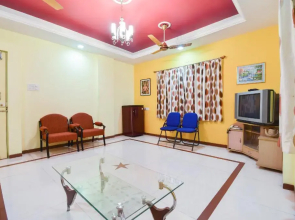 Star Guest House by OYO Rooms