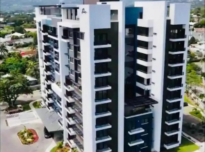 2bed Apartment - Pool, Garden, Parking