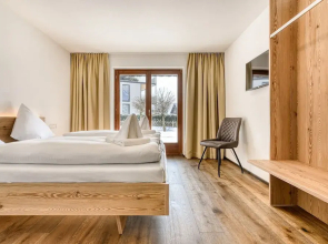 Alpenblick Appartements - 5-zimmer Gartenwohnung