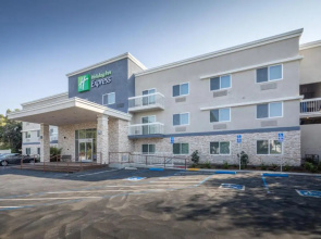 Holiday Inn Express Sunnyvale - Silicon Valley