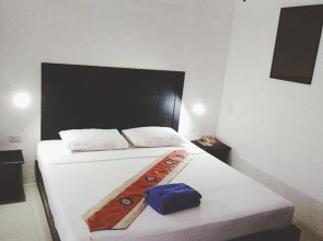 Отель Boomerang Inn