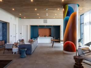 20th floor condo with pool on Rainey St by Locale