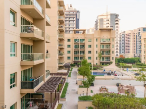Lux BnB 1BD Greens & Views