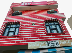 Hotel President By OYO Rooms