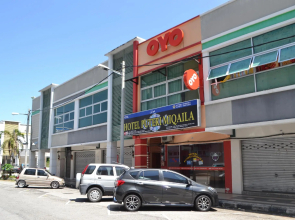 OYO 89691 Hotel Puteri Miqaila
