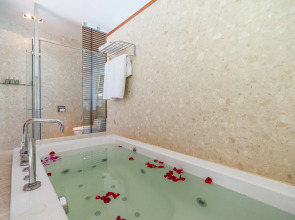 Samui Paradise Chaweng Beach Resort 