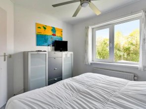 Mosselbank 73 Noordzeepark - Ouddorp, fenced garden, near the beach - not for companies