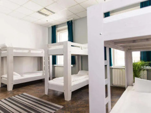 2B Hostel & Rooms