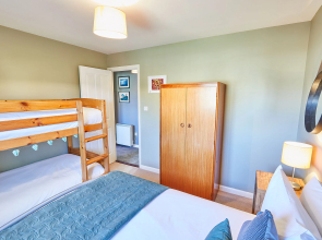 Host Stay Bamburgh 38