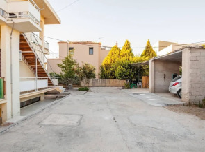 Rena's Hospitality Walk to the Beach 10' to Chania