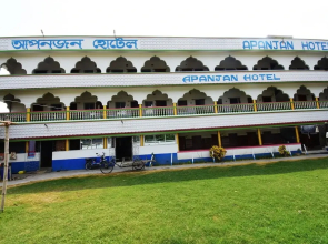 SPOT ON 43674 Apanjan Hotel