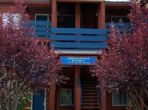 Gateway Mountain Lodge by Bighorn Rentals