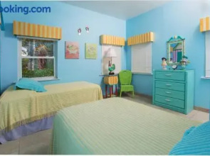 Coconut Beach by Grand Cayman Villas & Condos