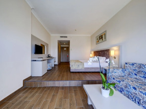 Yasmin Bodrum Resort - All Inclusive