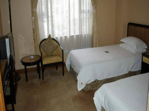 Aiqun Hotel Guangzhou - Free shuttle between hotel and Exhibition Center during Canton Fair