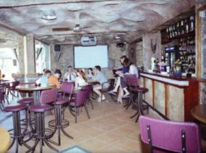 Nicks Hotel Apartments