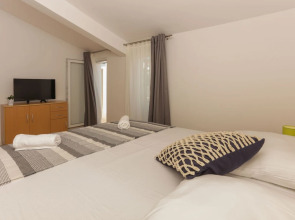 Lavish Villa in Poljica Near Sea