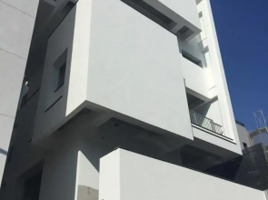 D house
