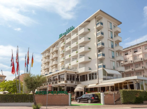 Hotel Bristol