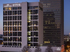 Crowne Plaza/ Stay Bridge Suites Atlanta Midtown, Atlanta, USA
