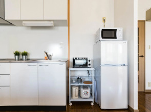 Universal Bay Condominium