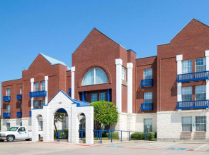 Quality Suites Irving-Las Colinas