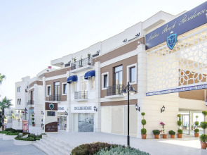 Ladies Beach Suit Otel