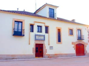 El Palacio de Monfarracinos