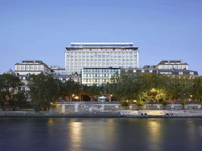 SO/ Paris Hotel