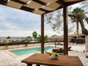 Palmrise Luxury Villas - Thea Villa