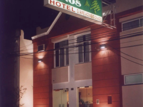 Los Pinos Hotel
