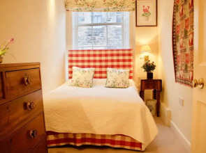 Period Property on Castle Street